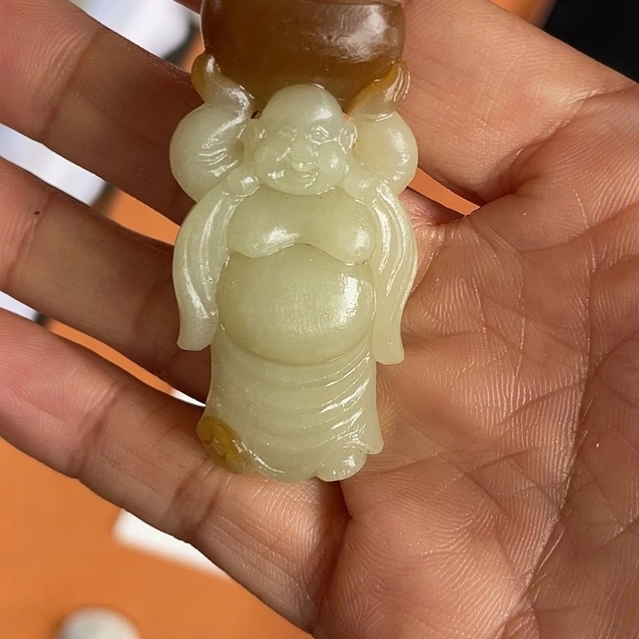 和田玉（糖玉）未镶嵌颈饰