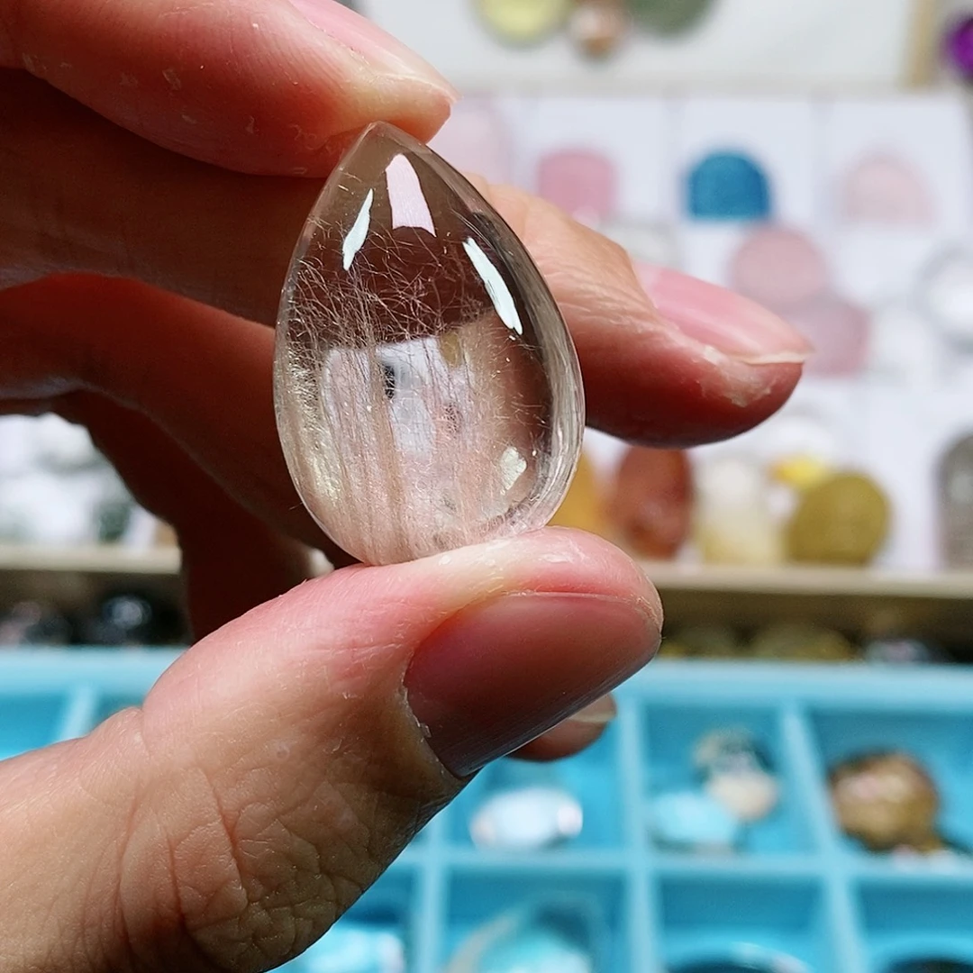 水晶吊坠(赠链)未镶嵌