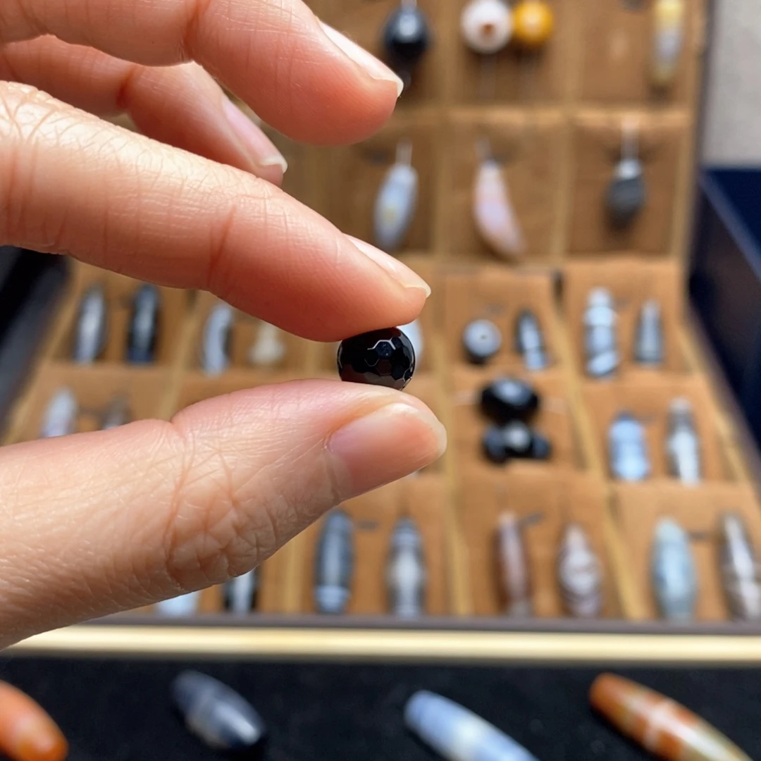 玛瑙/玉髓配饰合金