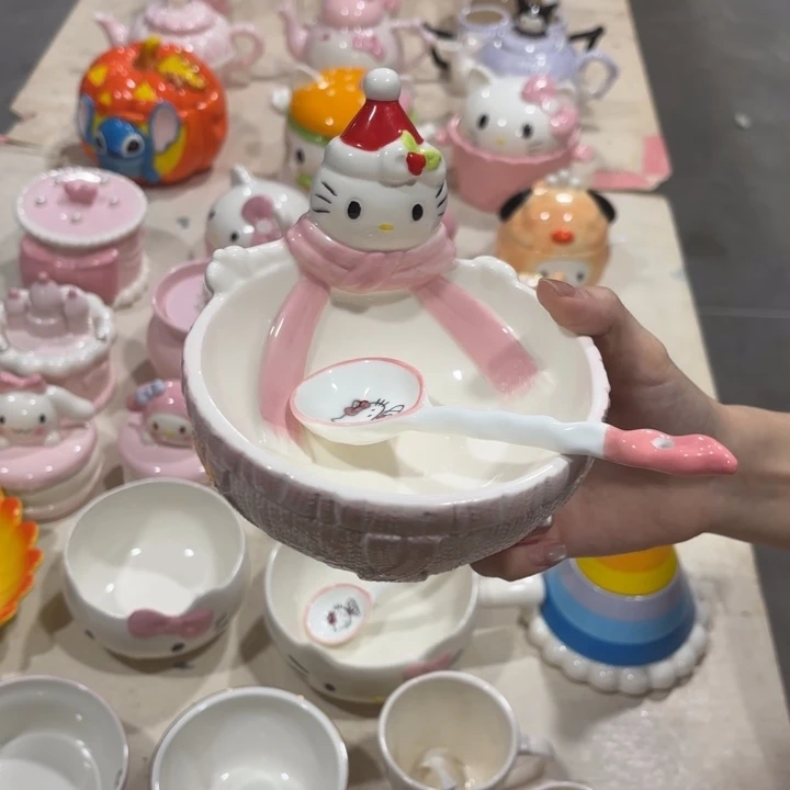 紫砂在干嘛呀亲爱呢