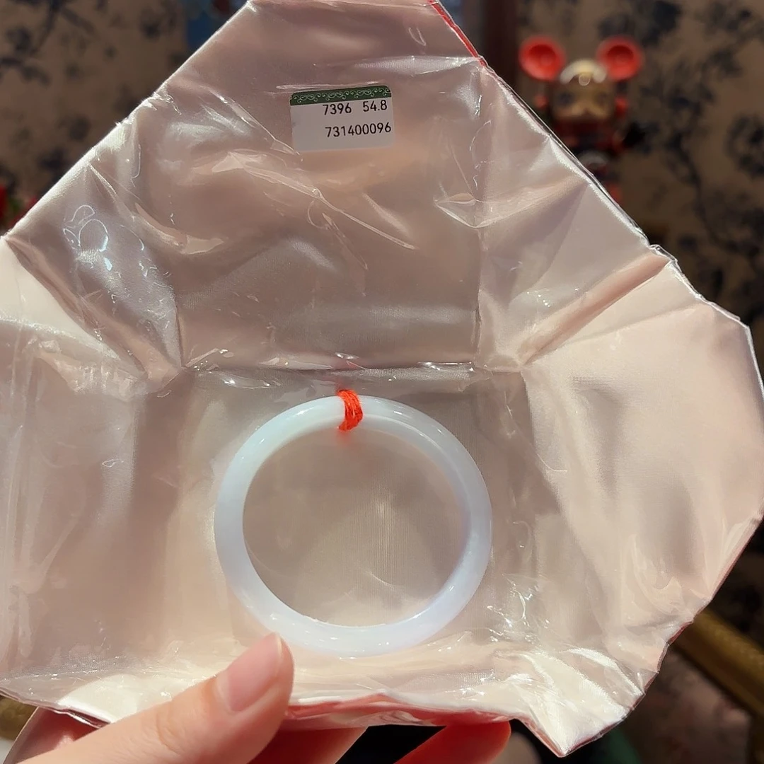 翡翠手镯未镶嵌54.8圈口