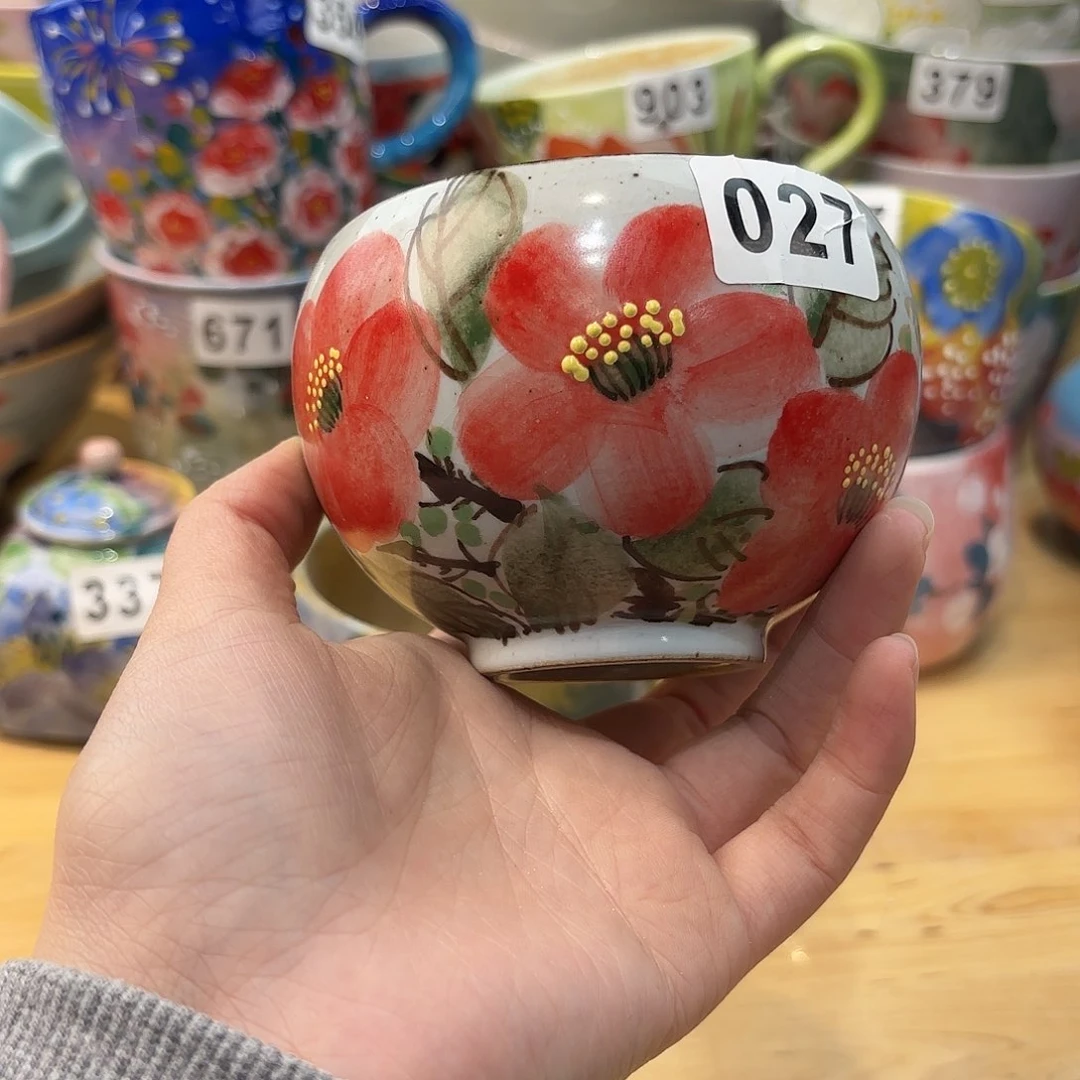 瓷片兔兔盖茨。兔兔好