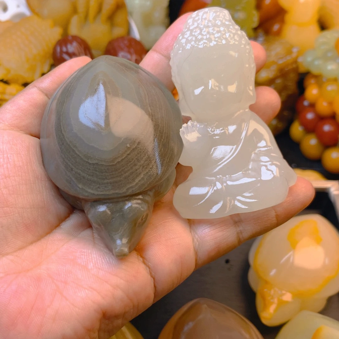 用****1新疆五彩石