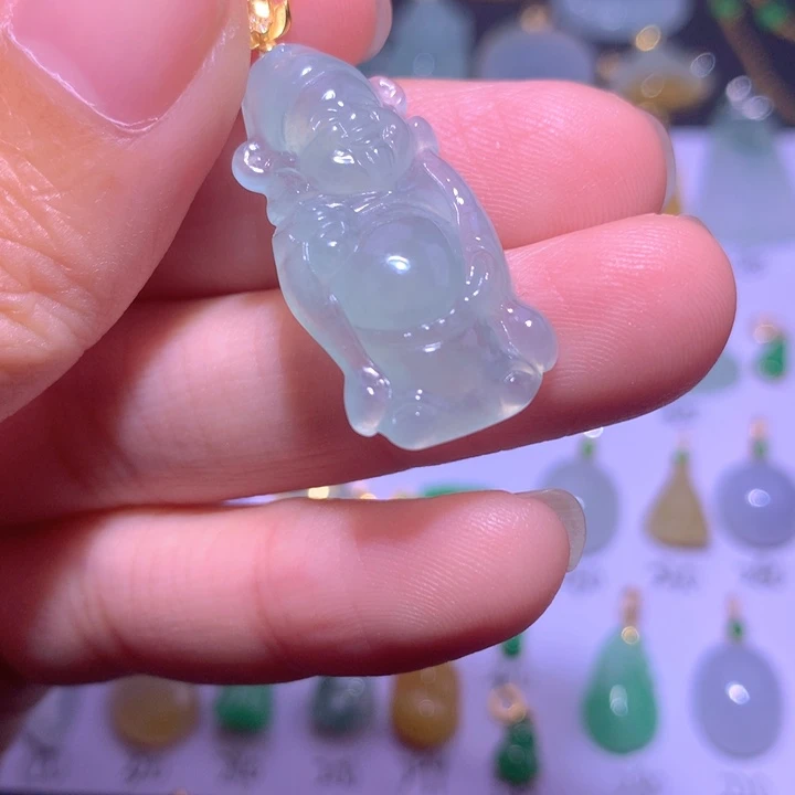 颈饰18K金镶嵌翡翠翡翠