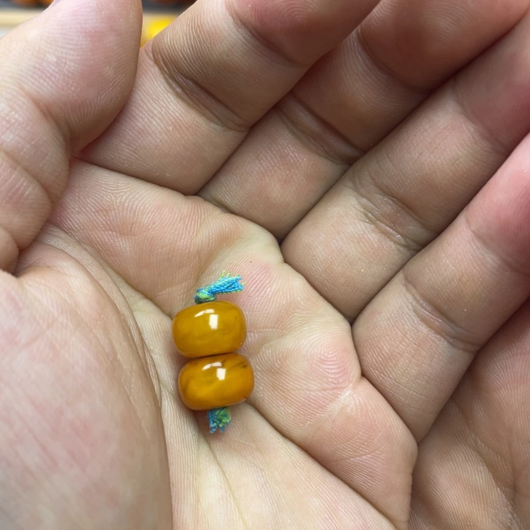 蜜蜡未镶嵌吊坠(不含链)