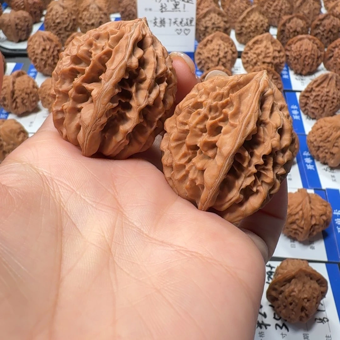 核桃113号 3.8尺招财鼠 九层妖塔