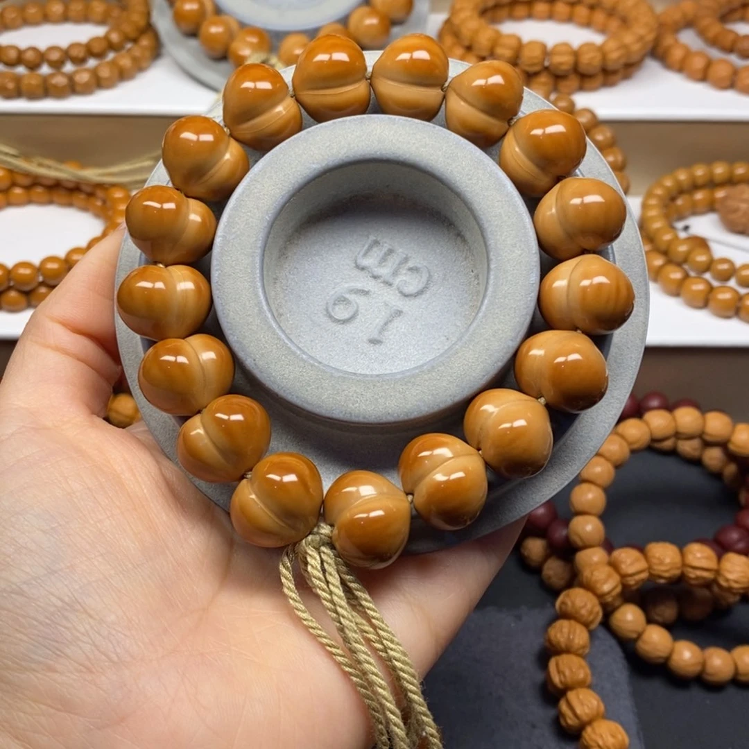 【闪购商品】手串猴头核桃大屁桃17.5mm