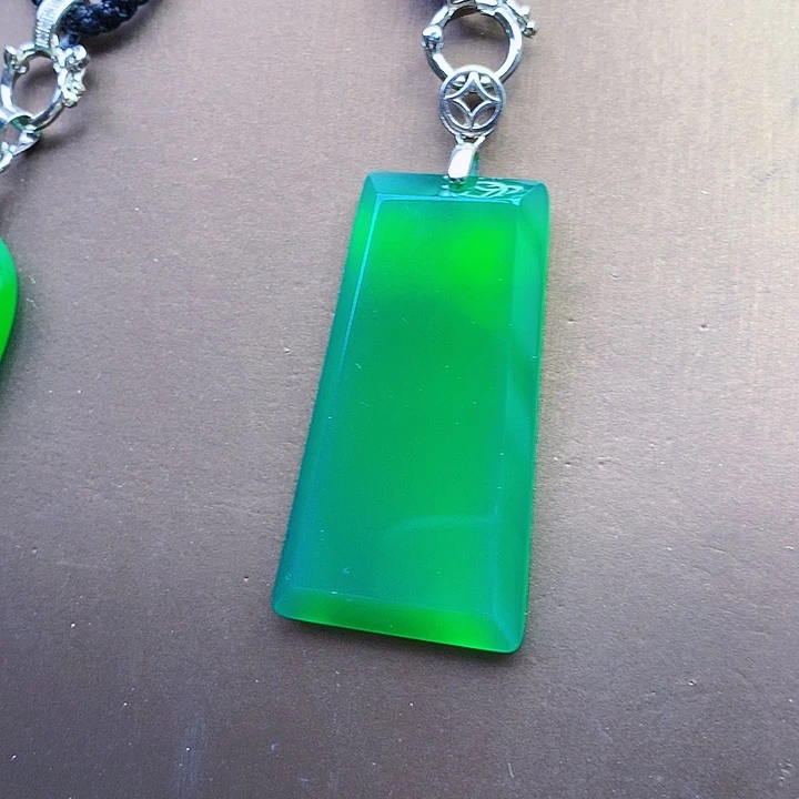 玛瑙/玉髓吊坠未镶嵌