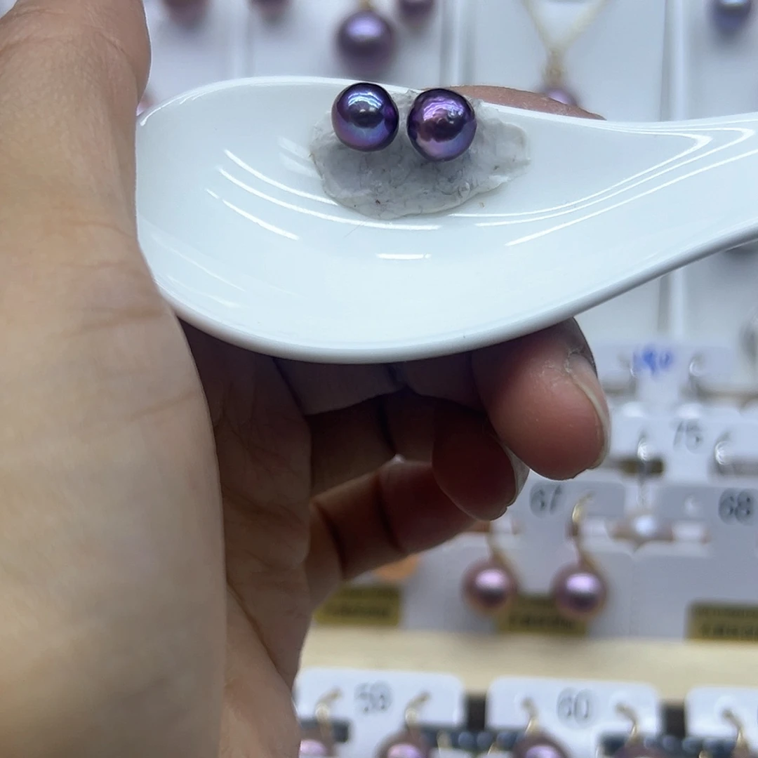 淡水珍珠耳饰银S925镶嵌武**主素钉蓝莓紫色