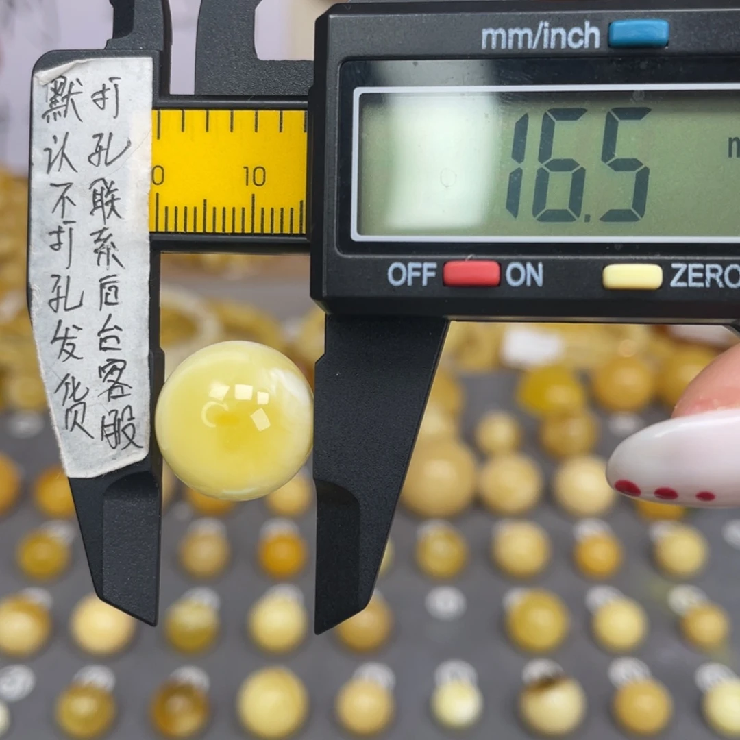 ****～蜜蜡未镶嵌裸石80