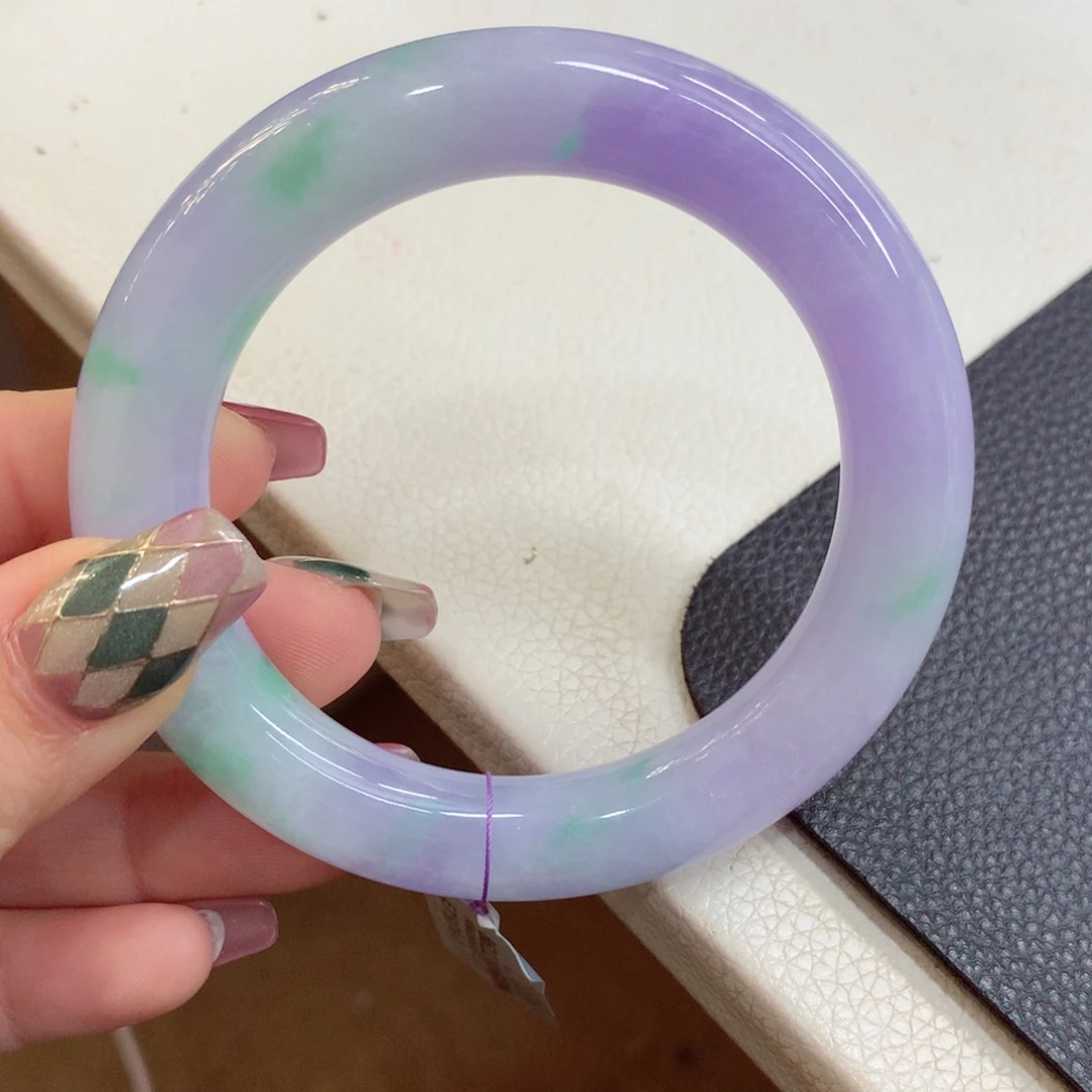 未镶嵌手镯翡翠缅甸