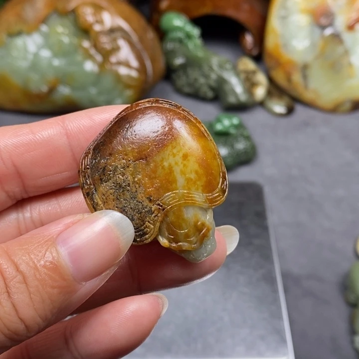 和田玉未镶嵌挂件