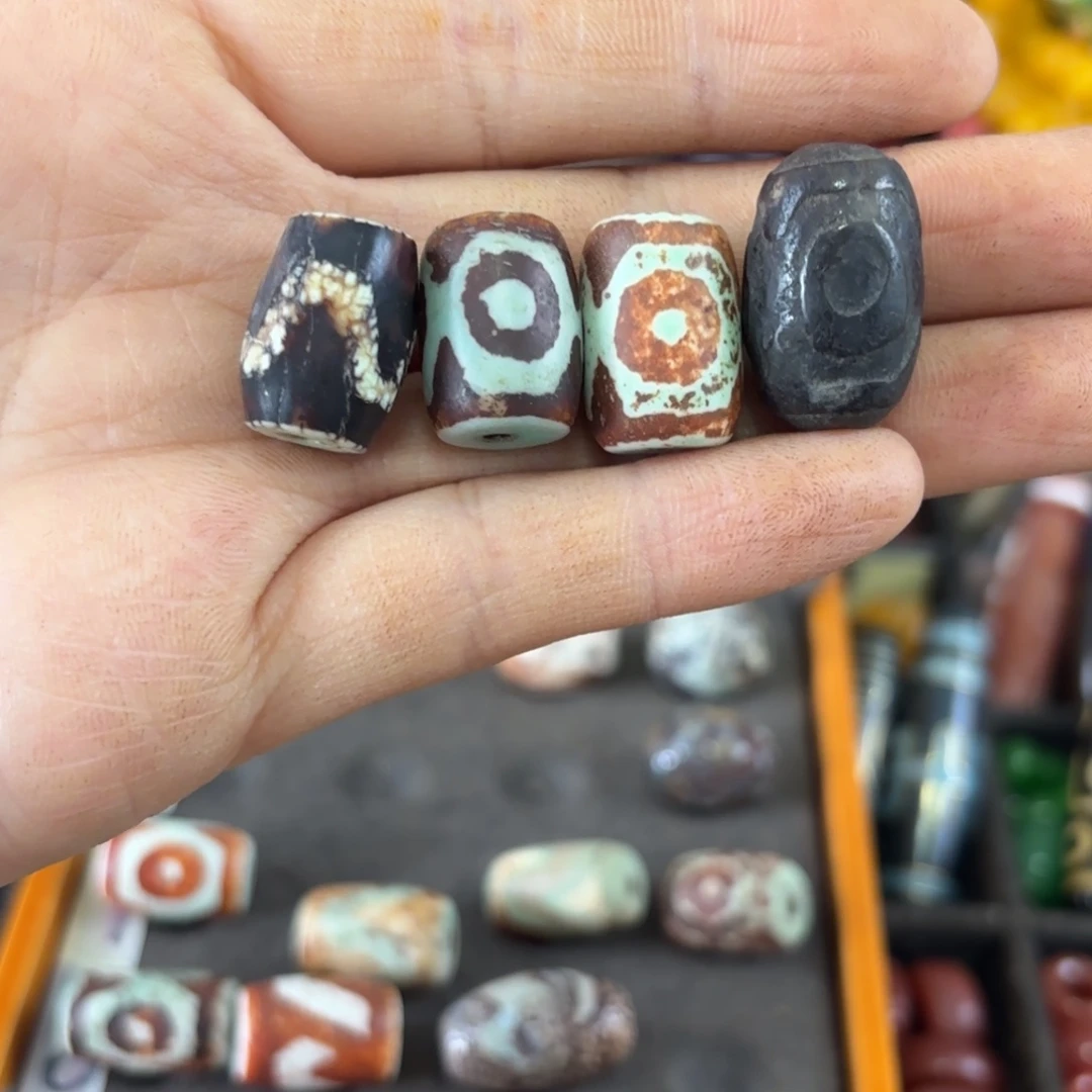 王***喵玛瑙/玉髓颈饰未镶嵌