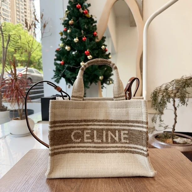 99新 Celine/思琳 单肩斜挎包/托特/米色
