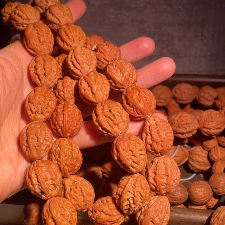 文玩核桃手串杨*辉…………16