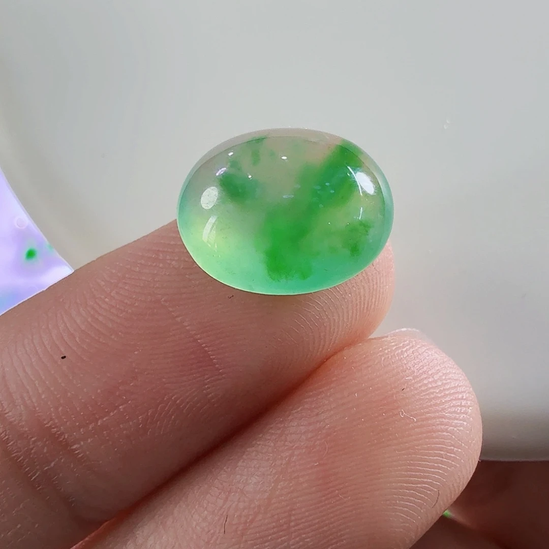 翡翠未镶嵌颈饰蛋面