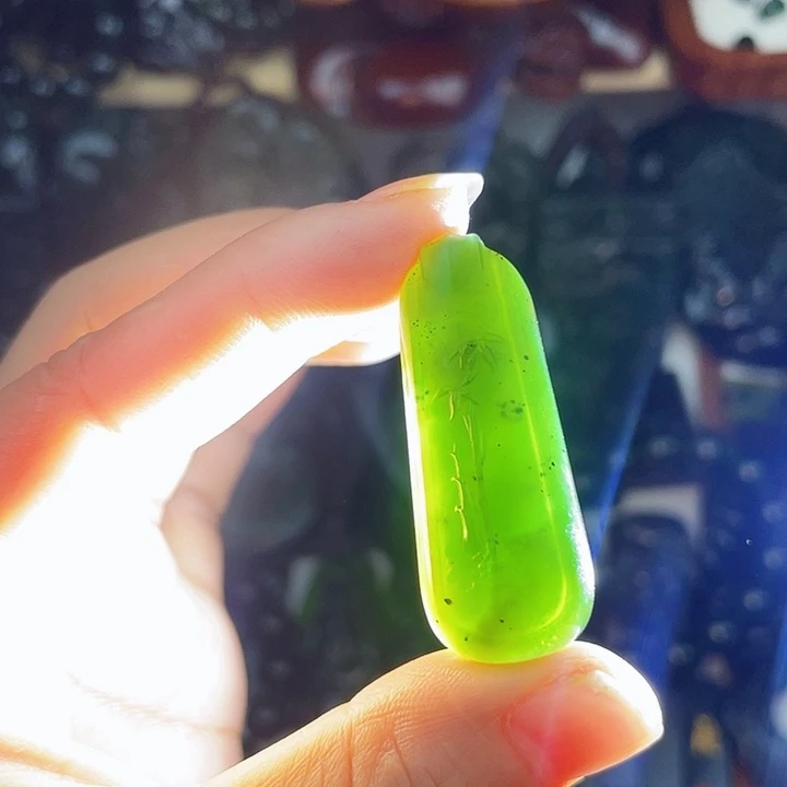 未镶嵌蛇纹石玉手串泰山玉节节高升