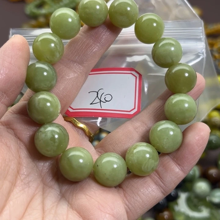蛇纹石玉未镶嵌手链
