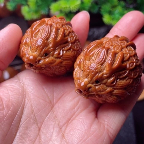 【闪购商品】手串/手链橄榄核35左右金币金蝉手球