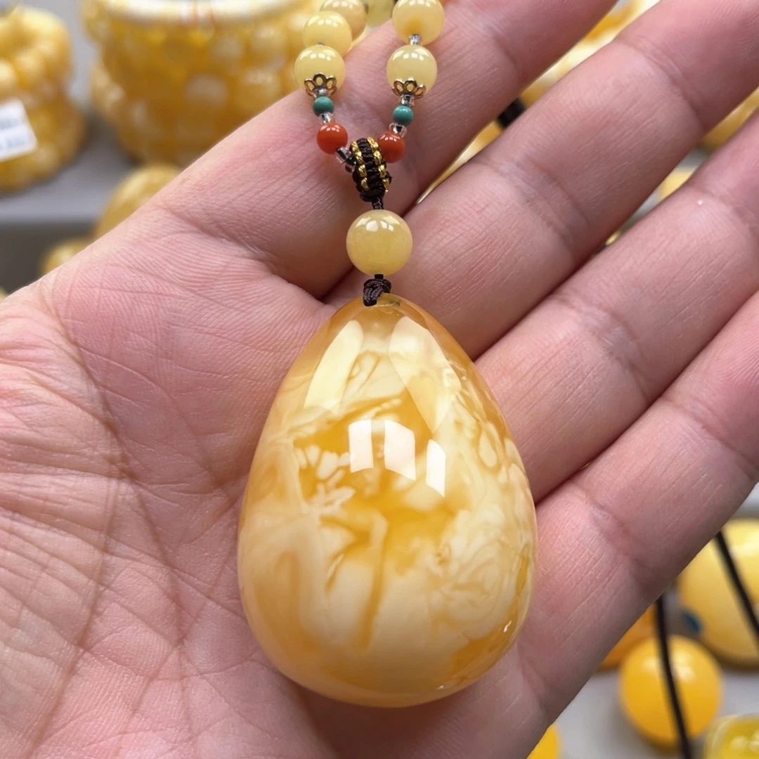 琥珀颈饰未镶嵌吊坠