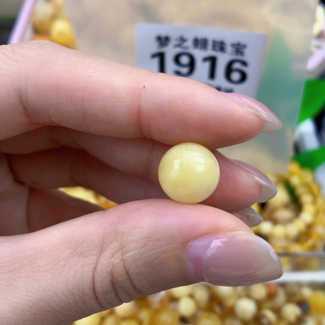 裸石琥珀未镶嵌11