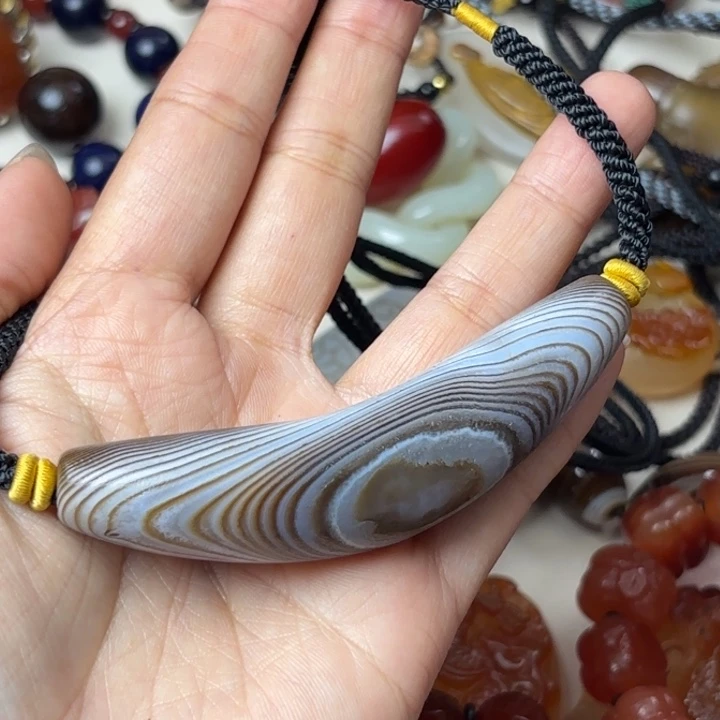 玛瑙/玉髓未镶嵌颈饰