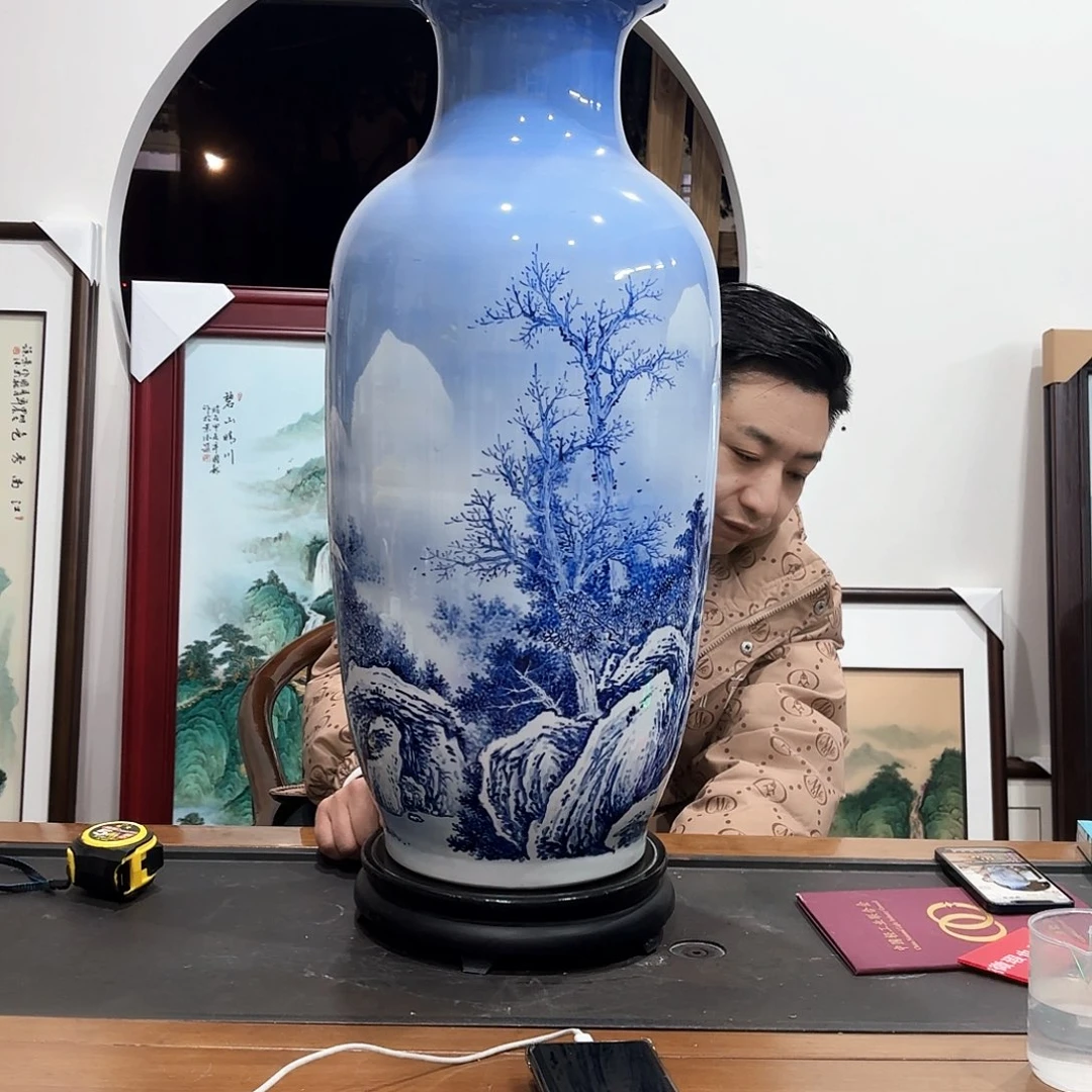 小**哥哈哈哈哈哈哈哈哈