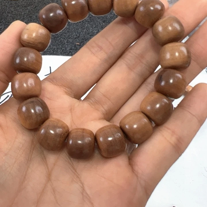 木檀香1213供奉料…… 瑕疵………………