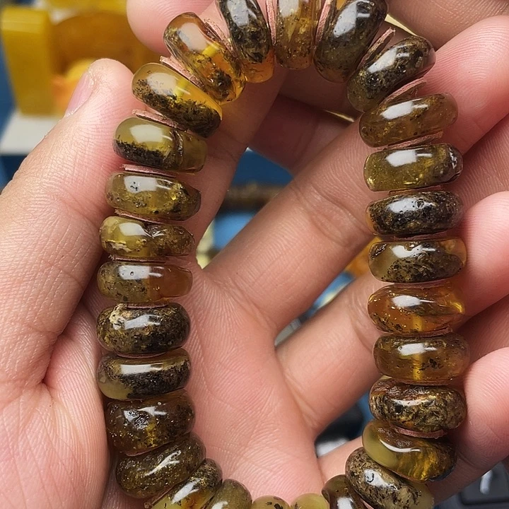 琥珀未镶嵌珠宝奇石