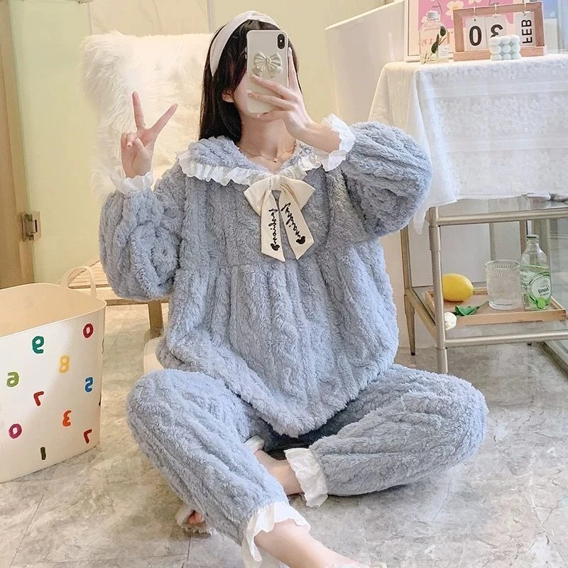 珊瑚绒睡衣女加厚加绒公主风甜美家居服蓝色套装白色蝴蝶结