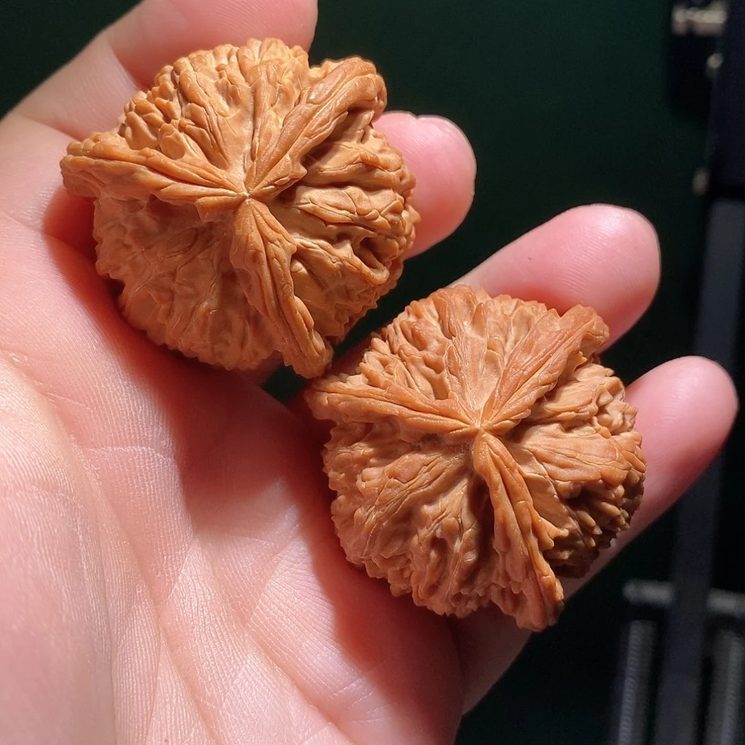 九***世把件文玩核桃43白奔