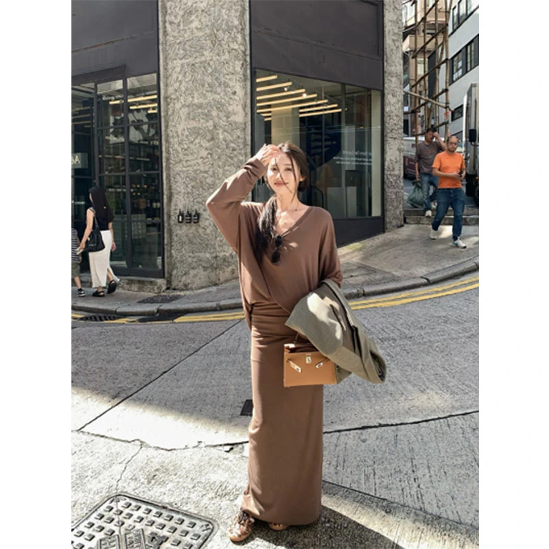 慵懒松弛感套装女夏季新款洋气宽松长袖T恤高腰包臀半身裙两件套