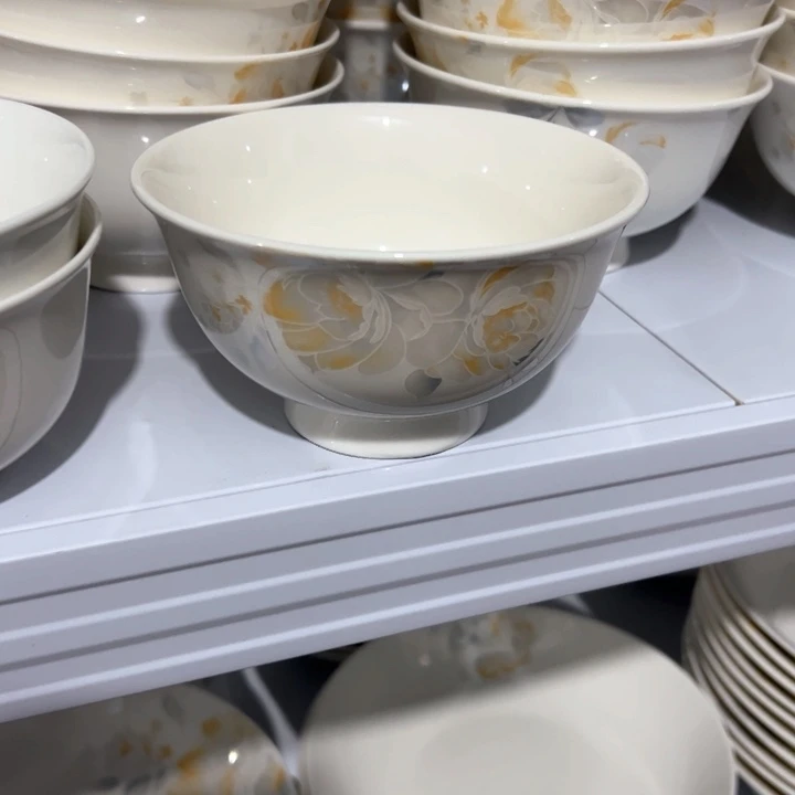 瓷清雅5寸高脚碗10个