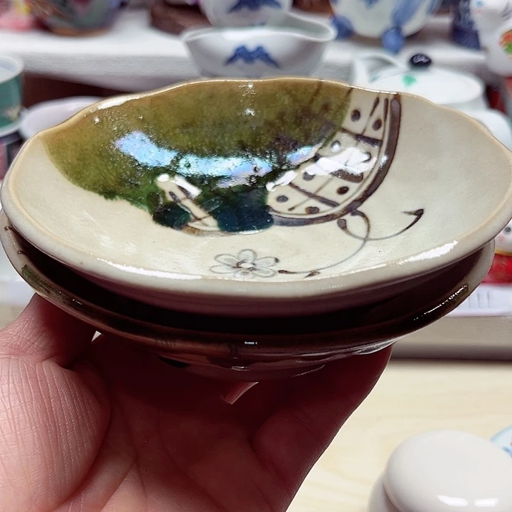 瓷片L****5满28包邮888888888888888