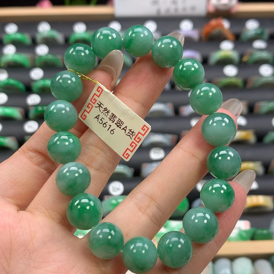 翡翠未镶嵌戒指手串