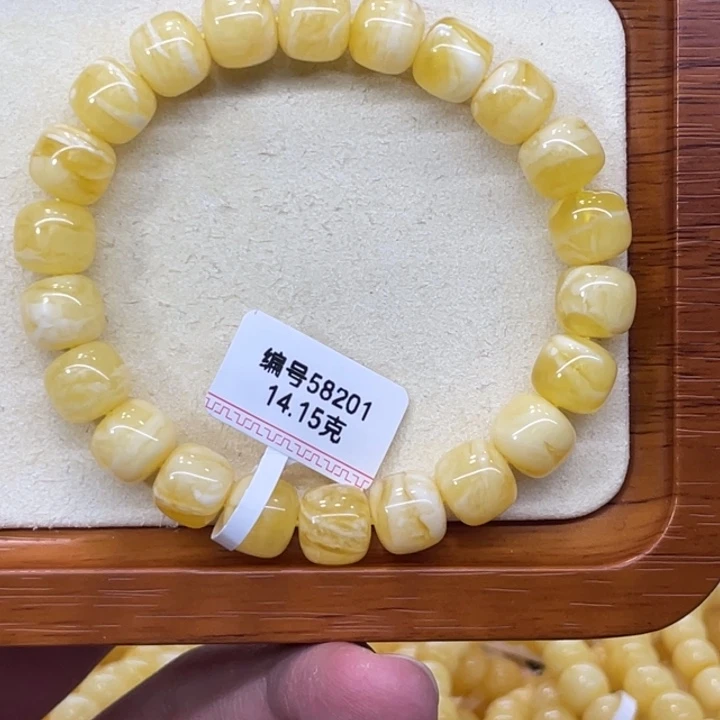 琥珀未镶嵌手链蜜蜡
