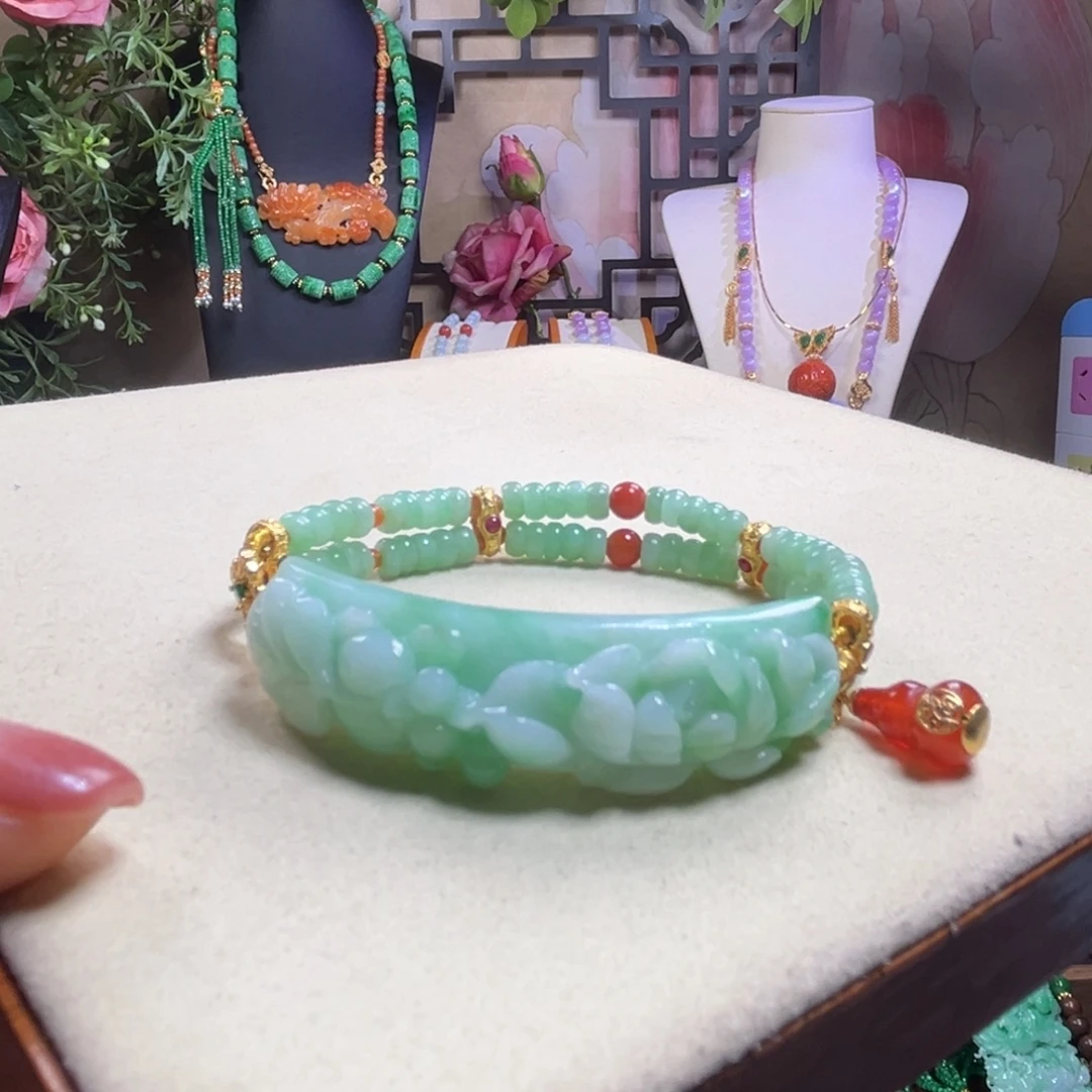 翡翠未镶嵌颈饰天然翡翠