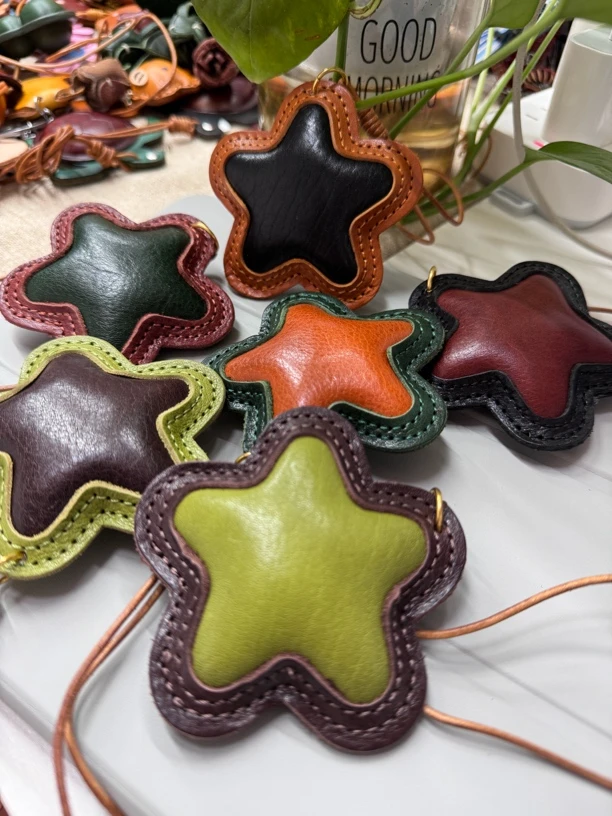 头层植鞣牛皮爆款小海星挂件