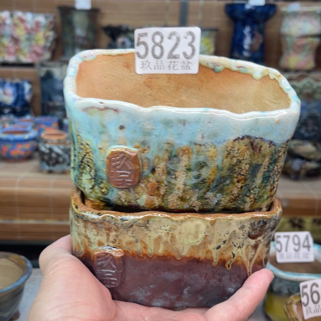 似***年景德镇陶瓷玖品花盆