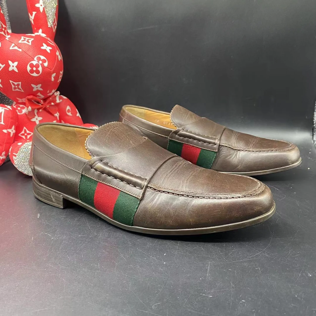 95新 GUCCI/古驰 【AO福利】 39欧码 男士舒适棕褐色休闲皮鞋ao