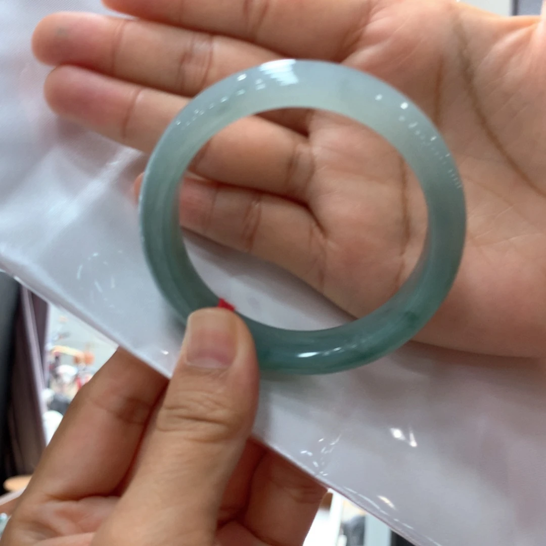翡翠未镶嵌手镯买断