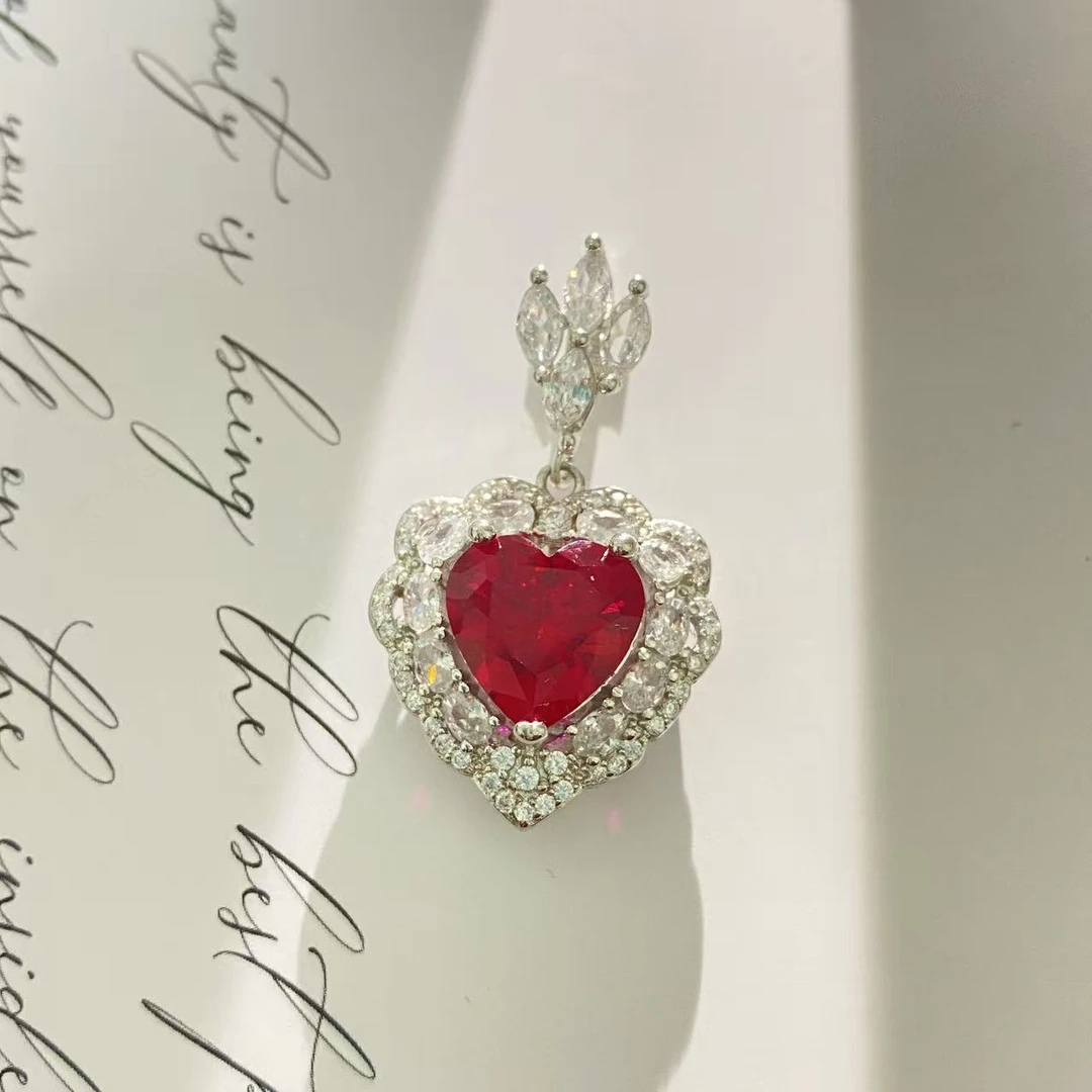 阿鲁沙-典藏轻奢-红宝石-高精切宝石吊坠C-117