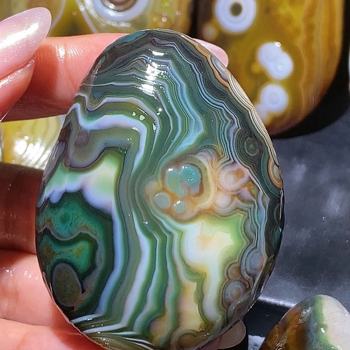 玛瑙/玉髓未镶嵌珠宝奇石12