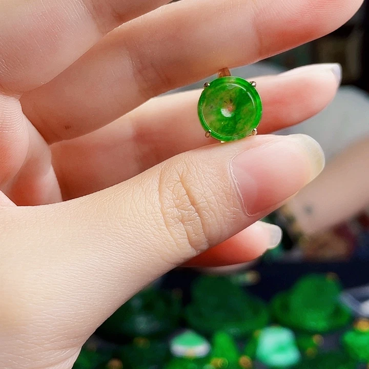 翡翠银S925镶嵌颈饰多样性