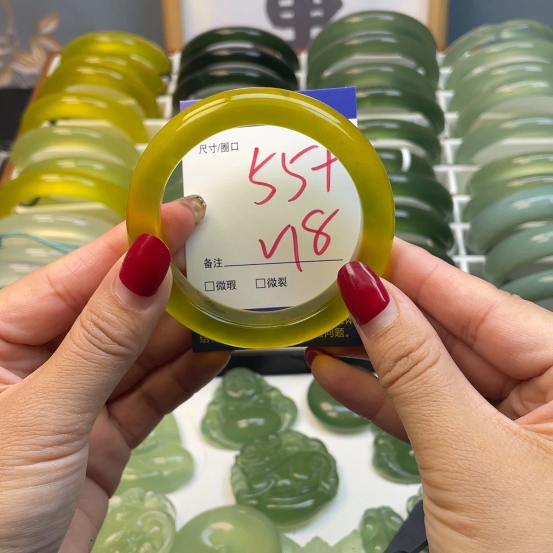 未镶嵌蛇纹石玉手镯