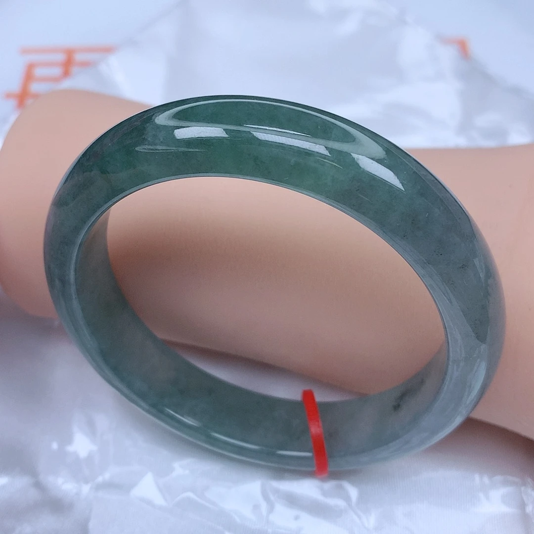 【闪购商品】未镶嵌手镯翡翠，56