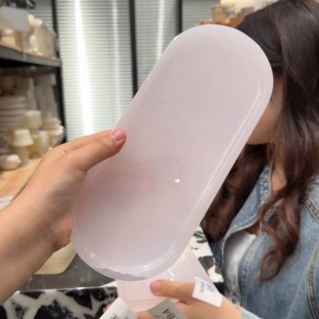 大理石R186。 飘黑。