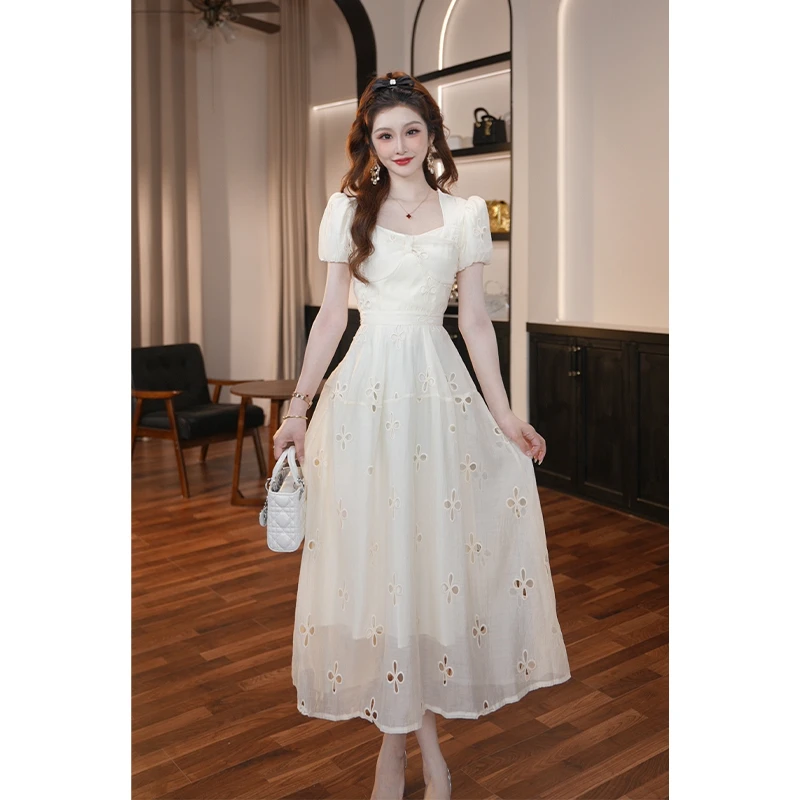 晚晚定制【月光山茶】法式温柔风镂空花朵连衣裙女春夏季长裙