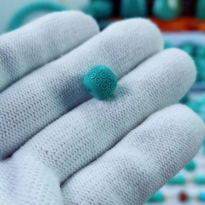 南红玛瑙未镶嵌珠宝奇石