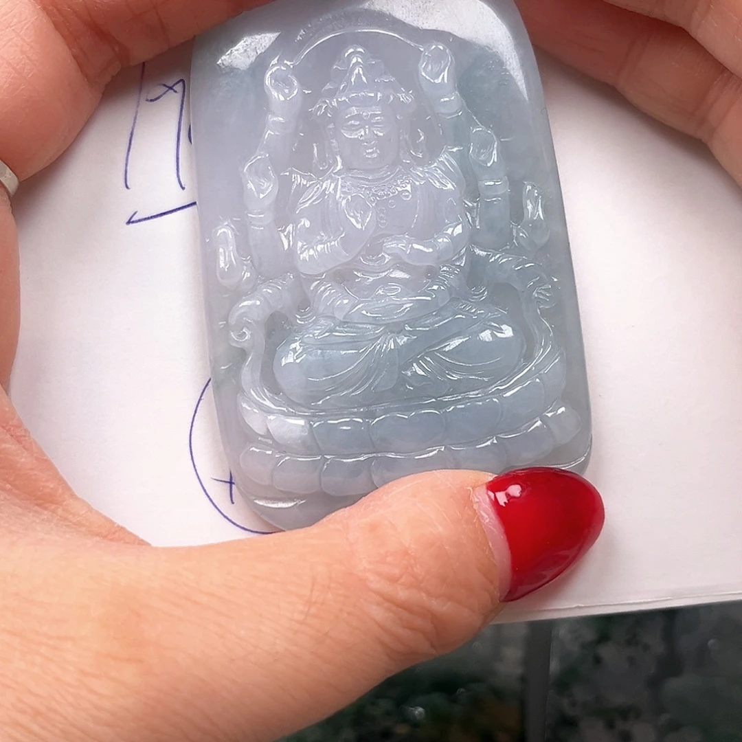 邢***。翡翠未镶嵌颈饰翡翠